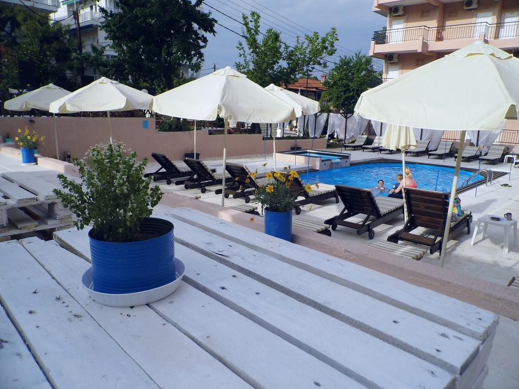 Golden Beach Hotel Metamorfosi  Exterior photo